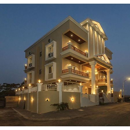 Mountain Glory 8Bhk By Tensorstays, Pool & Theater 伊加特普里 外观 照片